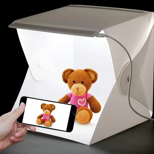 Faltbares Mini‑Fotostudio – Tragbare LED Lightbox mit Doppel‑Lichtstreifen & 6 Hintergründen – Weiß