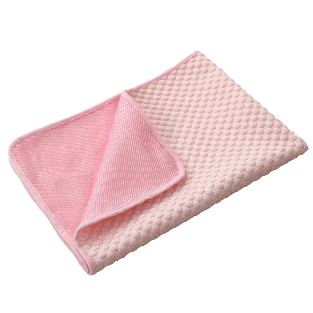 Ice Silk Pet Cooling Mat – Atmungsaktive Sommer‑Kühlmatte für Hunde & Katzen