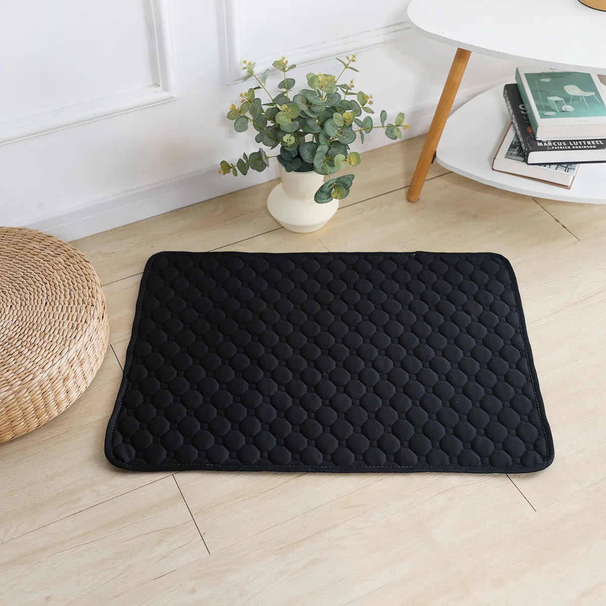 🐾 Waschbare & Wiederverwendbare Hundeurin‑Matte – Anti‑Rutsch Pet Pee Pad für Welpentraining, Haustierbett & Autositz (verschiedene Größen, Farben & Muster)